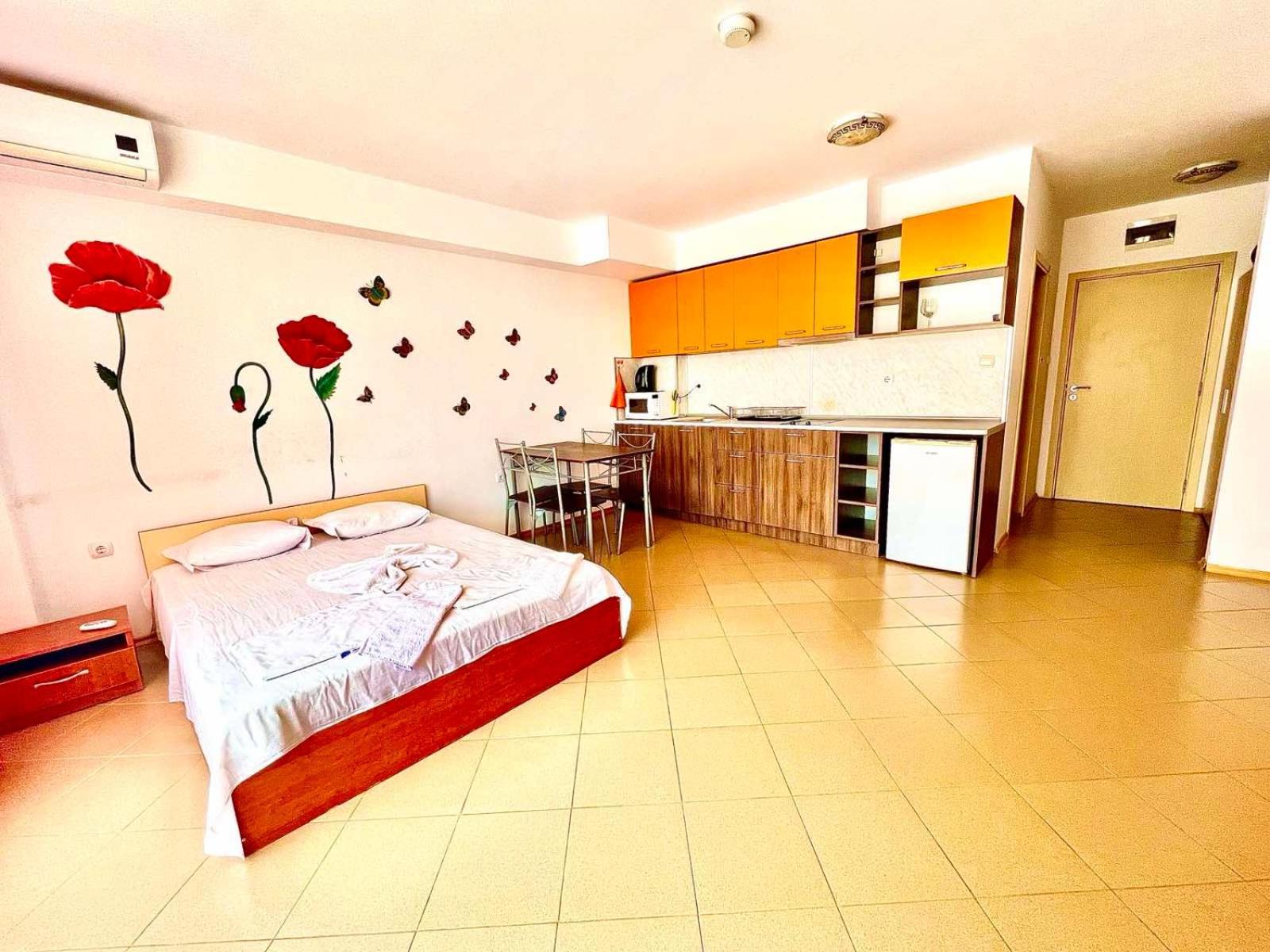 Grand Kamelia Holiday Complex Pantai Sunny Luaran gambar